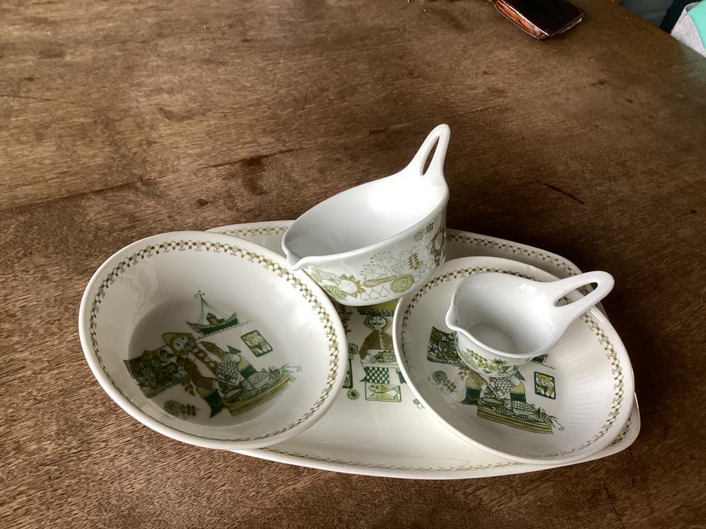 Turi Design  Servies - Made in Norway, Huis en Inrichting, Keuken | Servies, Gebruikt, Schaal of Schalen, Overige stijlen, Aardewerk