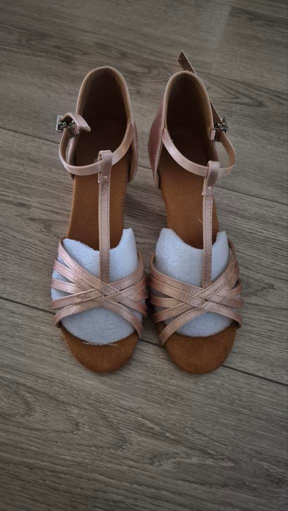Nieuwe dansschoenen, Nieuw, Dansschoenen, Ophalen of Verzenden, Onbekend