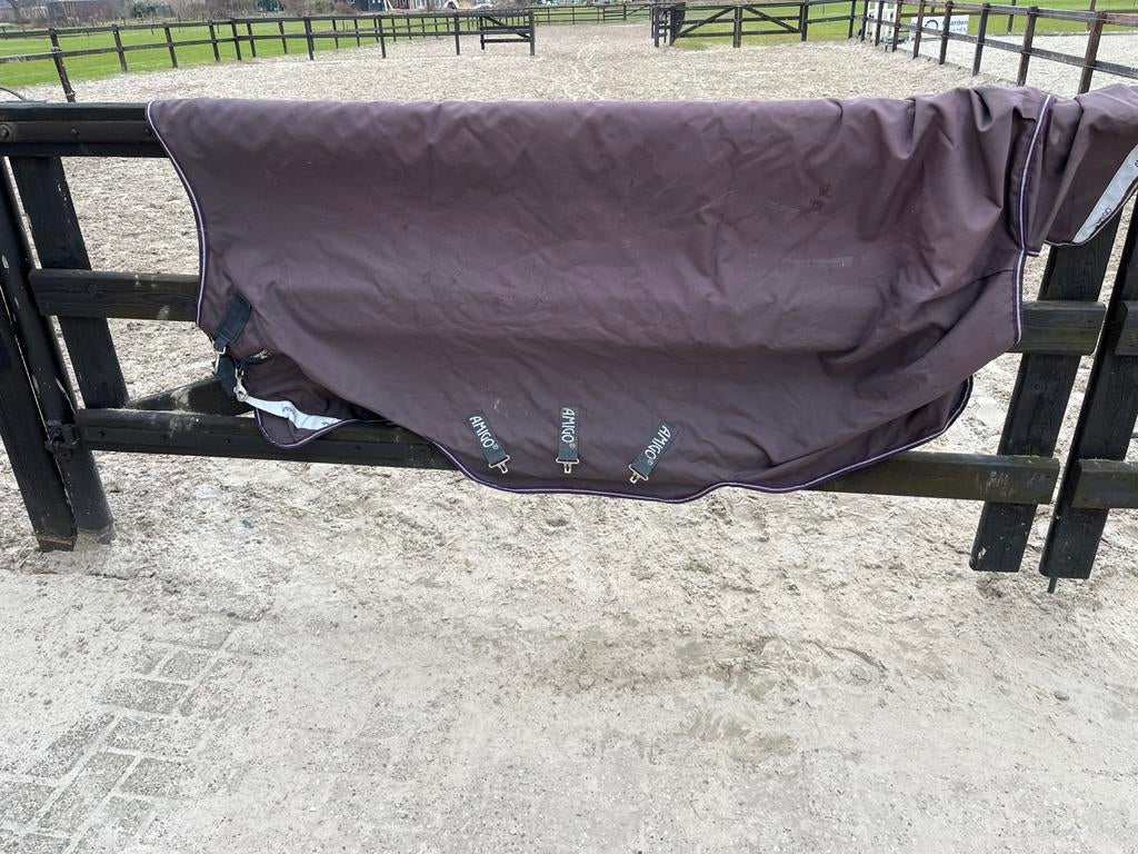 AMIGO BRAVO 12 WUG MEDIUM 250G, Dieren en Toebehoren, Paarden en Pony's | Dekens en Dekjes, Ophalen of Verzenden, Gebruikt