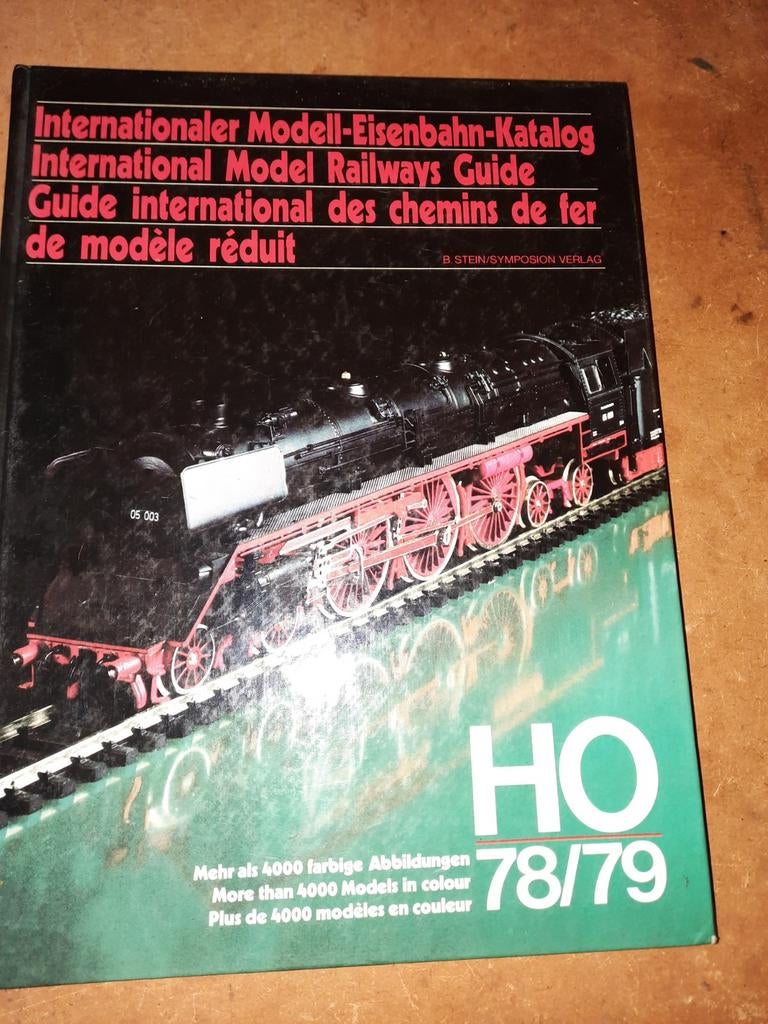 Dikke catalogus HO treinen 1978,1979q, Ophalen of Verzenden, Gelijkstroom of Wisselstroom, Boek, Tijdschrift of Catalogus, Overige merken