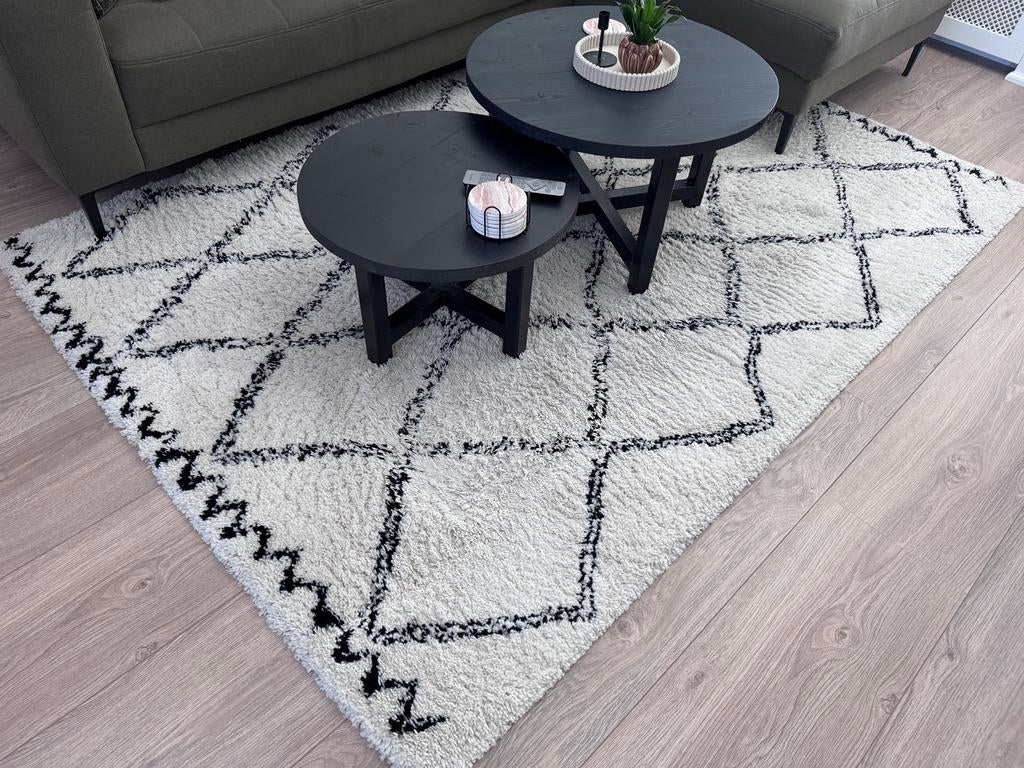 Varamin Vloerkleed Crème/Zwart, Ophalen, 150 tot 200 cm, 200 cm of meer, Zo goed als nieuw