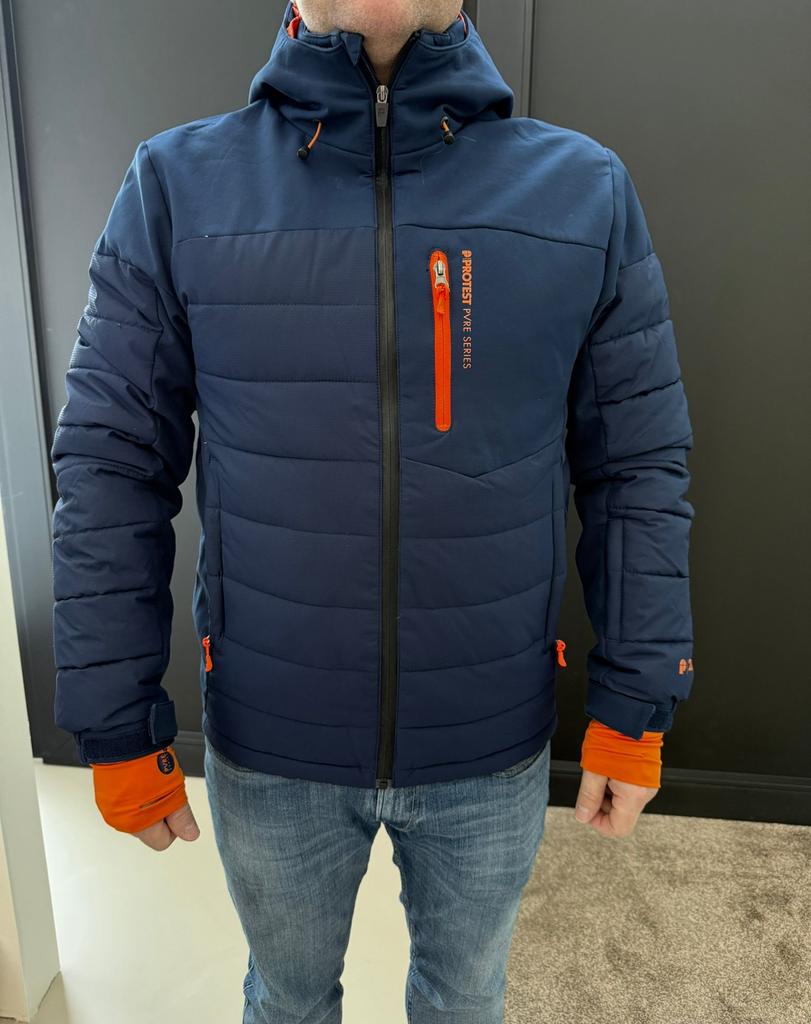 Ski jas heren maat S + skibroek maat M merk Protest, Kleding | Heren, Wintersportkleding, Ophalen of Verzenden, Zo goed als nieuw