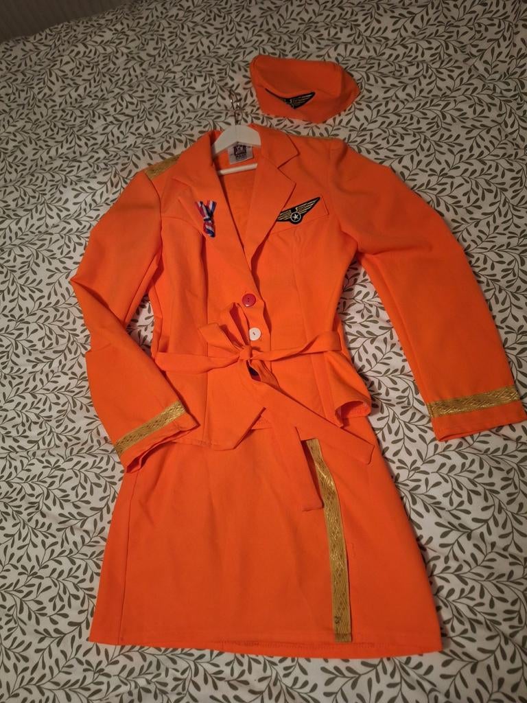 Oranje Stewardessen Pakje XS - Carnaval Nieuwstaat, Carnaval, Ophalen of Verzenden, Zo goed als nieuw, Kleding