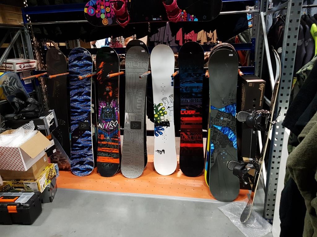 SNOWBOARD BURTON CAPITA LIB TECH NITRO SALOMON K2 BATALEON, Sport en Fitness, Snowboarden, Ophalen, Gebruikt, Valhalla, Snowboard