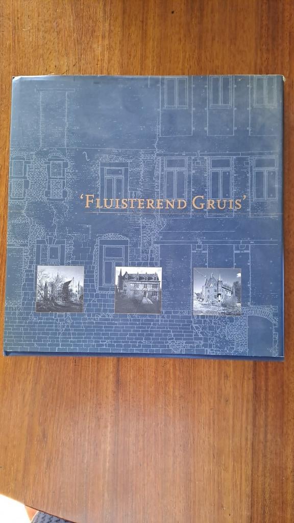 Fluisterend gruis. Kasteel Ter Worm, Ophalen of Verzenden, Zo goed als nieuw, Meerdere auteurs, Overige onderwerpen