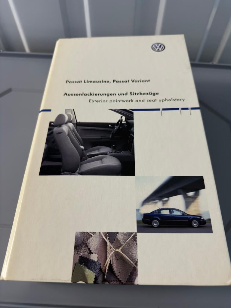 Volkswagen - Showroommap PASSAT 3B incl. W8, Onbekend, Ophalen of Verzenden, Zo goed als nieuw, Volkswagen