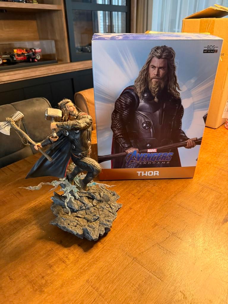 Iron Studios Thor Endgame 1:10 Statue, Verzamelen, Ophalen of Verzenden, Zo goed als nieuw