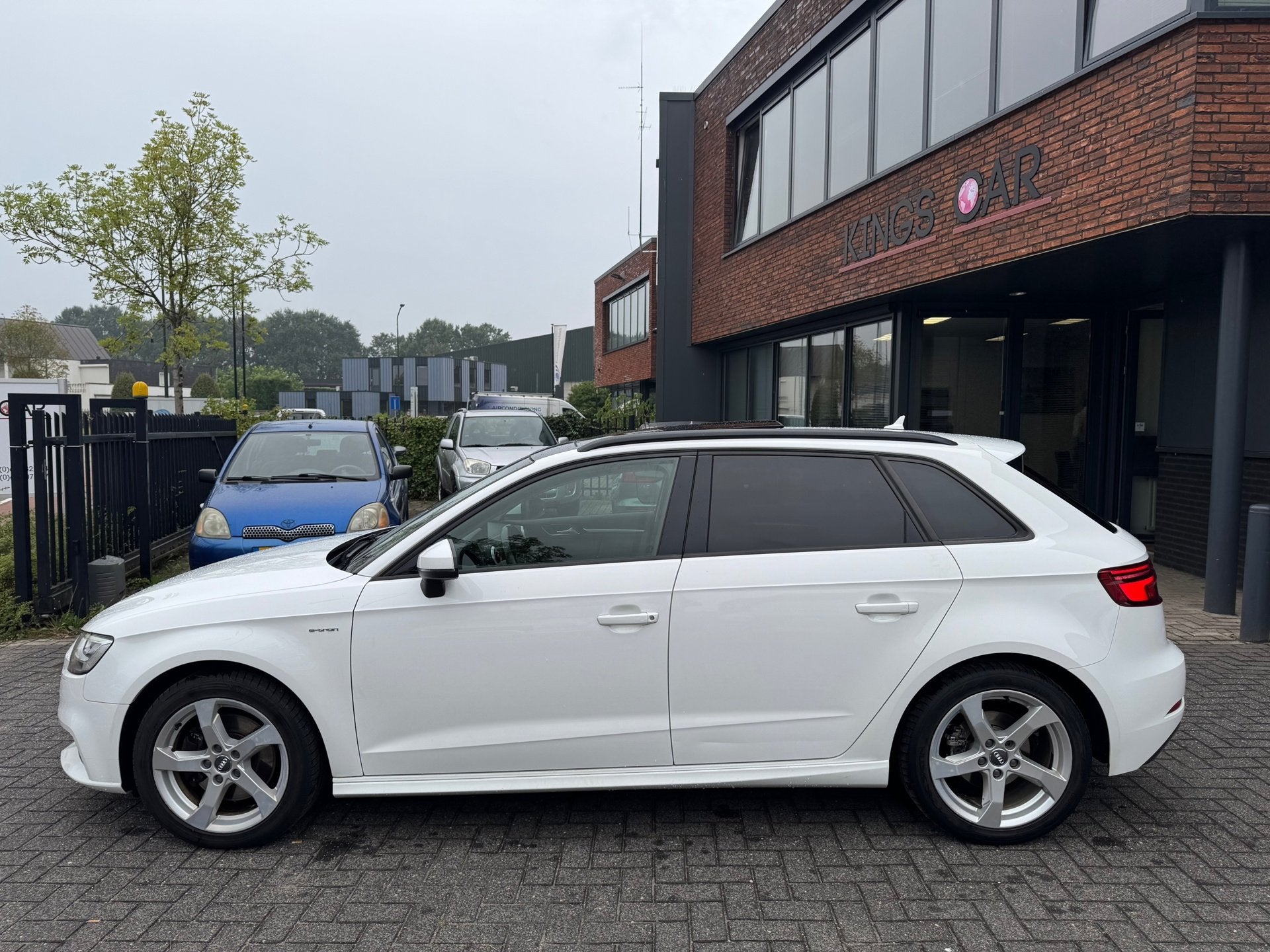 Audi A3 Sportback 1.4 e-tron Sport FACELIFT PANO CAMERA CRUI, Gebruikt, Euro 6, 4 cilinders, 150 pk