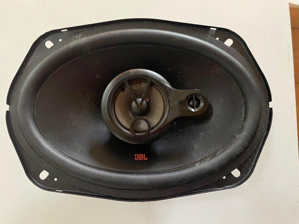 JBL speaker 20 euro, Ophalen of Verzenden, Zo goed als nieuw