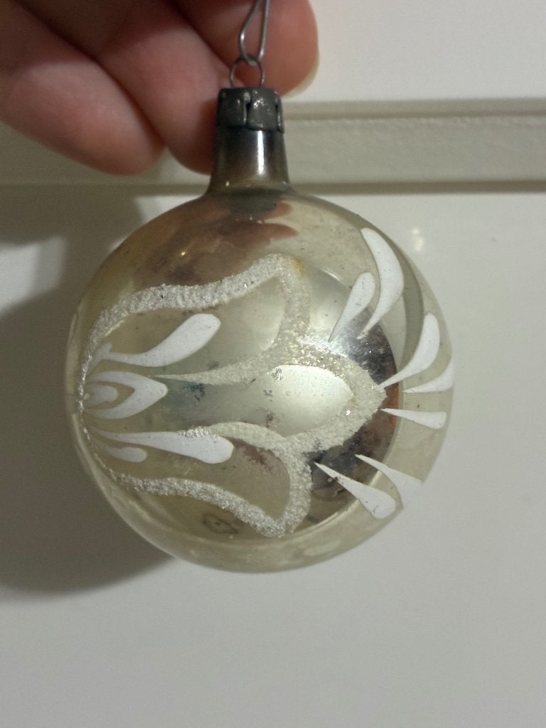 Oude glazen kerstbal zilver/wit glimmer mica – ca 1940–60, Ophalen of Verzenden, Gebruikt