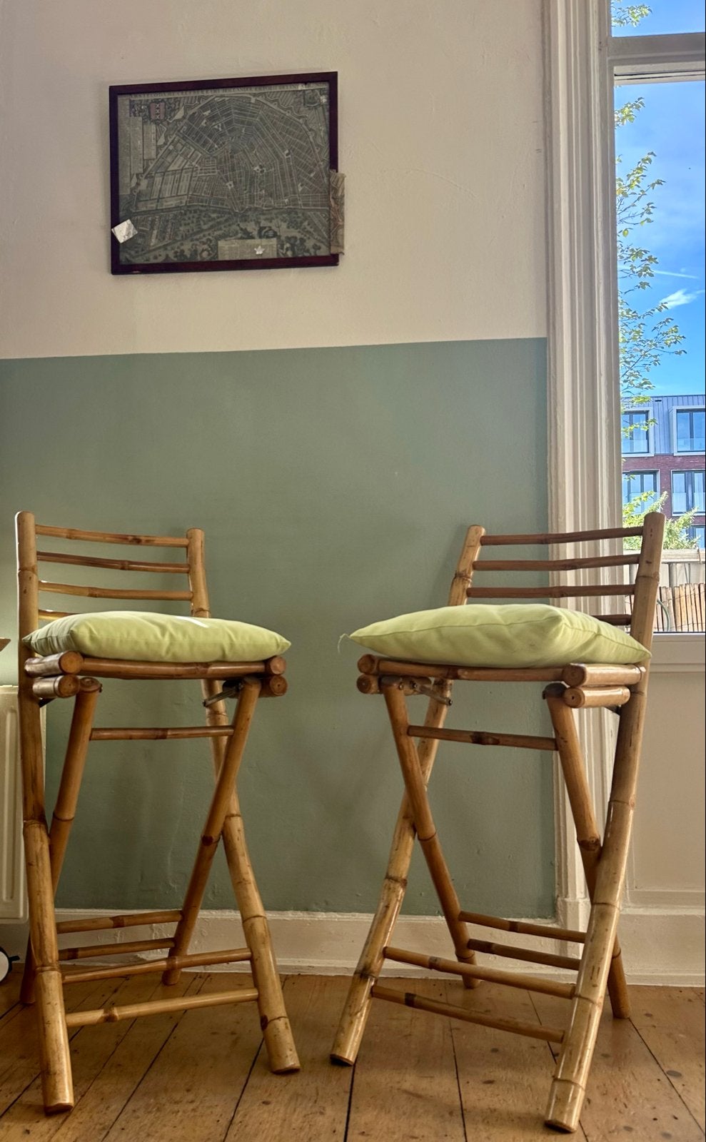 Bamboe barkrukken / hoge stoelen, Huis en Inrichting, Ophalen, Met voetsteun, Zo goed als nieuw, 90 cm of meer