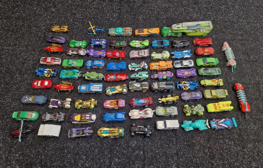 71x Hotwheels 1:64 verzameling, Hobby en Vrije tijd, Modelauto's | Overige schalen, Ophalen of Verzenden, Gebruikt, Overige typen