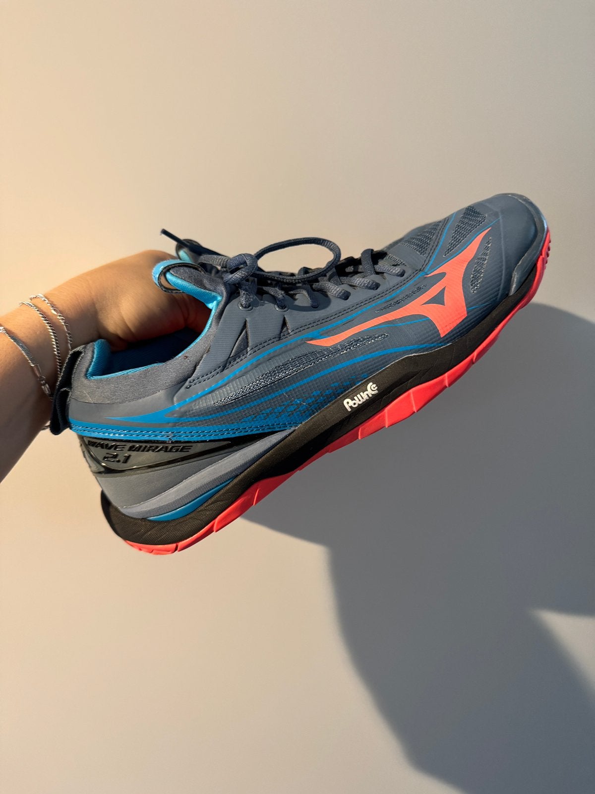 Muzino handbal of volleybal schoenen, Ophalen, Zo goed als nieuw