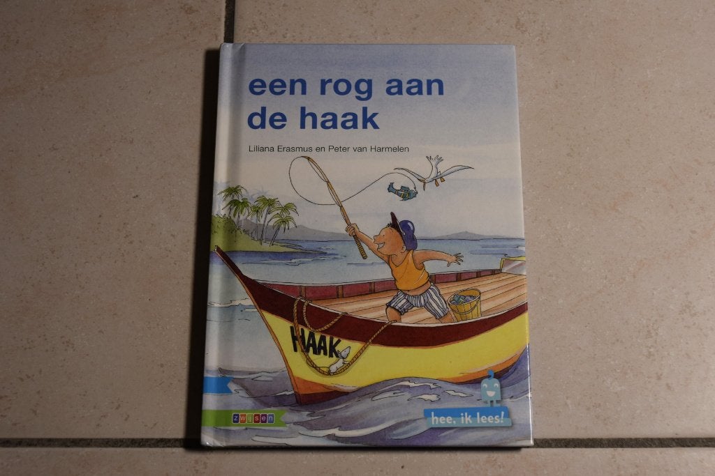hee, ik lees! Een rog aan de haak / Liliana Erasmus AVI S  , Boeken, Ophalen of Verzenden, Zo goed als nieuw, Fictie algemeen