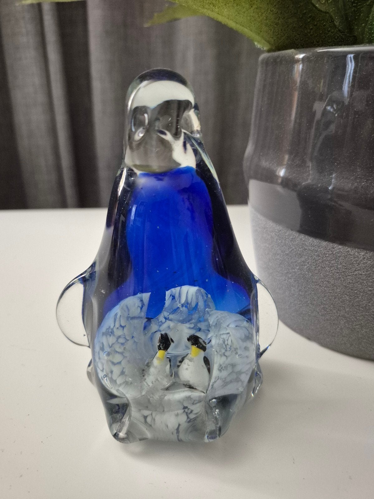 Glazen Pinguïn Beeldje met Kleine Pinguïns Binnenin, Ophalen, Zo goed als nieuw, Dier
