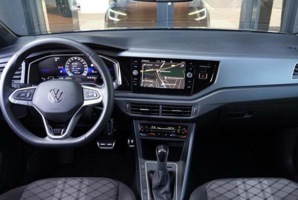 Volkswagen Taigo 1.5 TSI 150pk DSG  R-Line IQ.Light, ACC, Auto's, 1498 cc, Adaptive Cruise Control, 4 cilinders, 1192 kg
