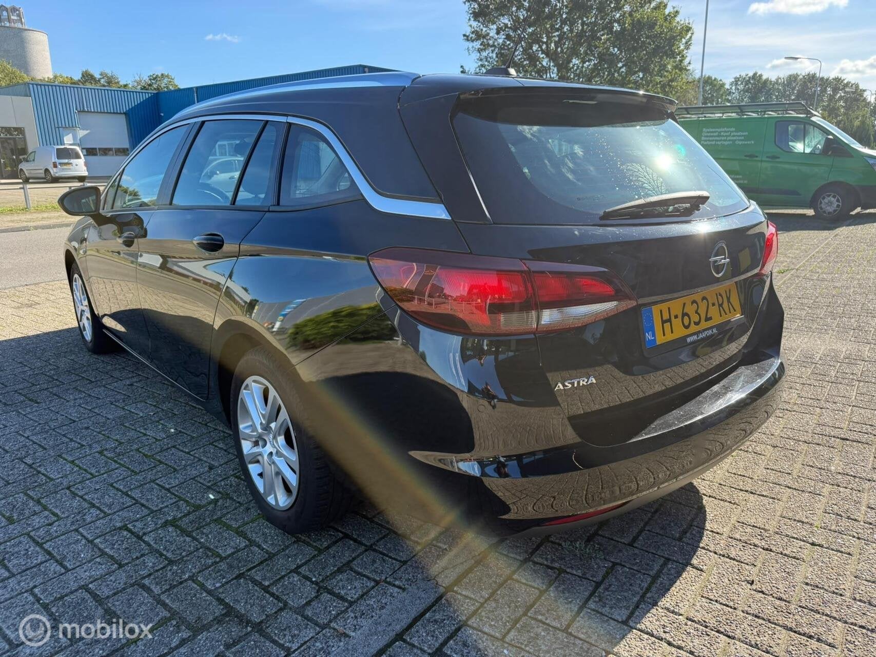 Opel Astra Sports Tourer 1.2 110 pk clima lm velgen cruise 1, Auto's, Voorwielaandrijving, Dealer onderhouden, Stof, Gebruikt