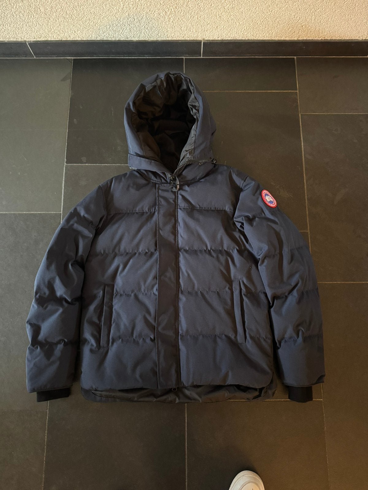 Canada Goose Macmillan Parka - Maat XL, Kleding | Heren, Ophalen of Verzenden, Nieuw, Maat 56/58 (XL), Blauw
