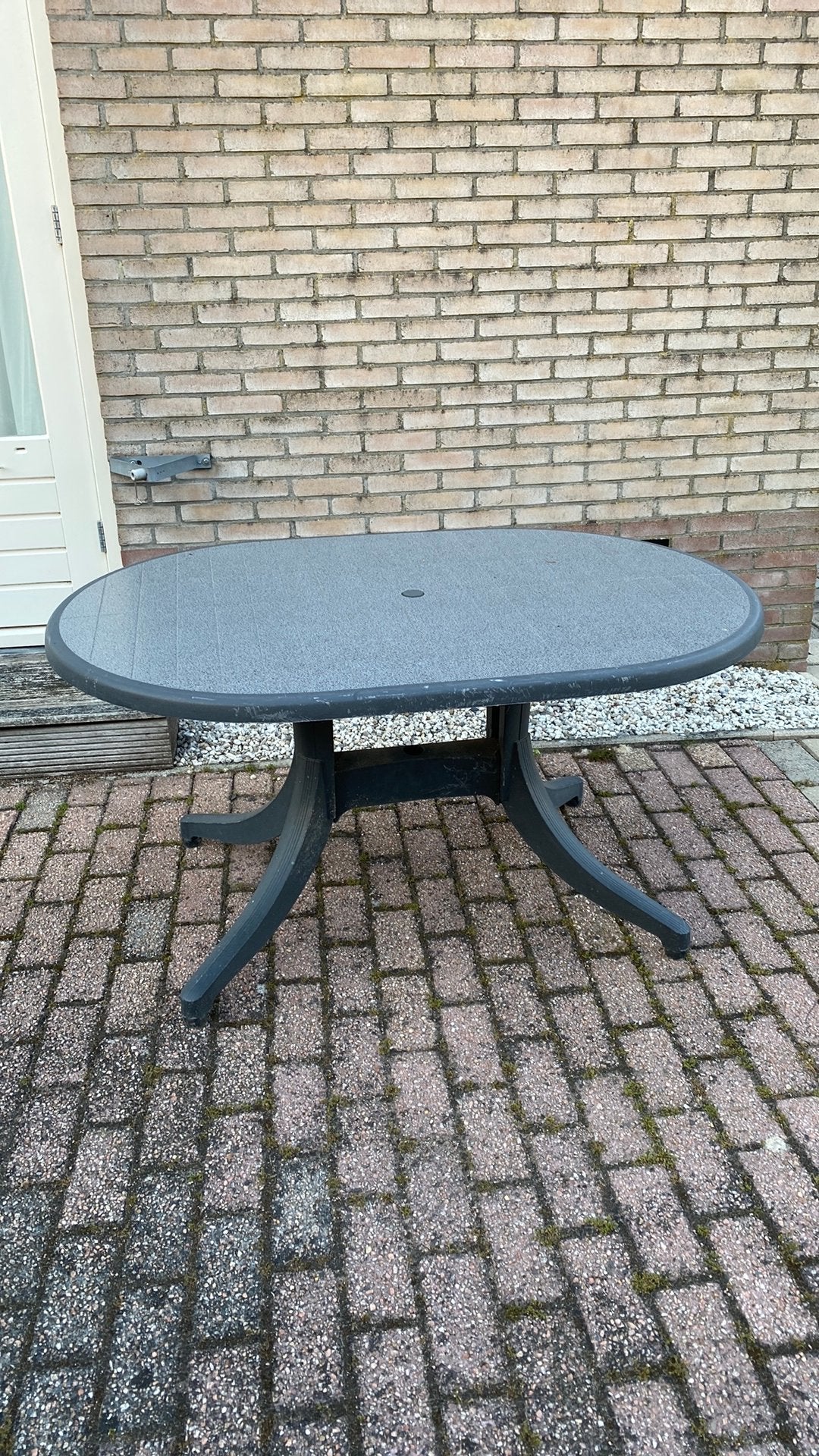 Kunststof tuintafel ovaal, Tuin en Terras, Tuintafels, Ophalen, Gebruikt, Ovaal, Kunststof
