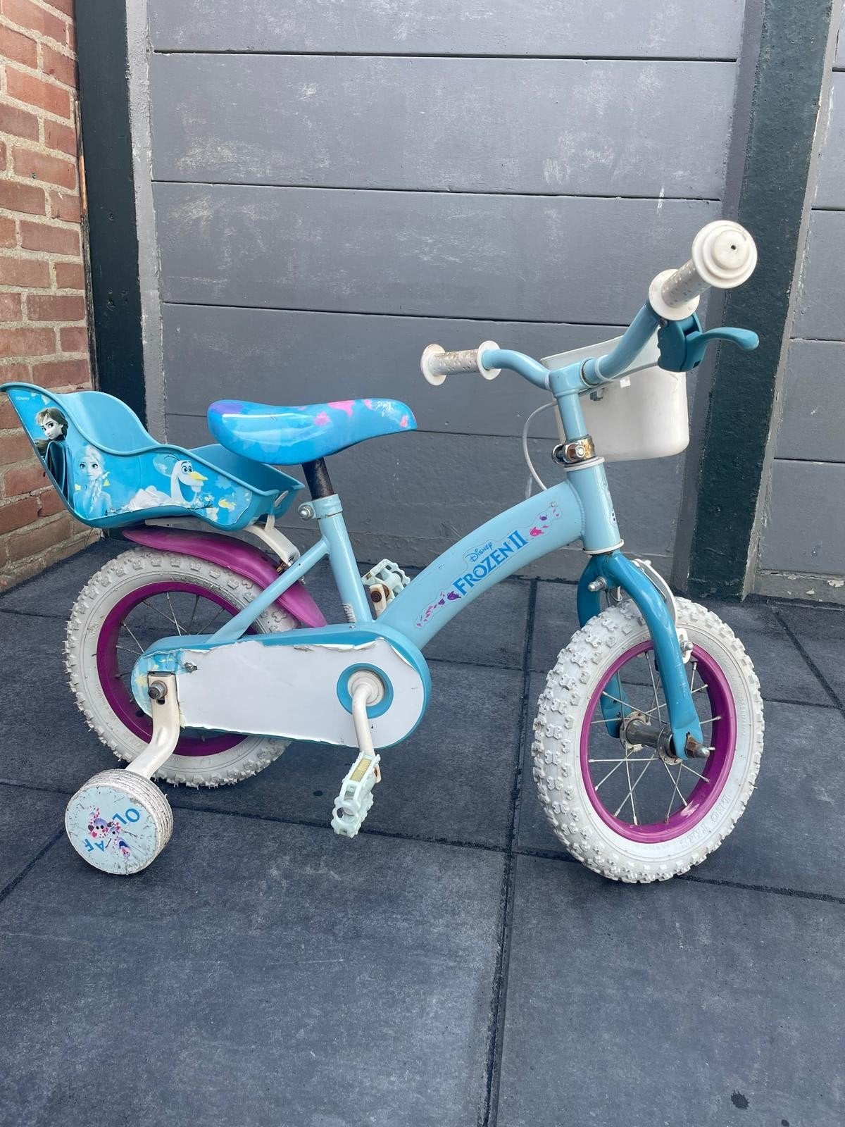 Frozen kinderfiets met zijwieltjes -3_5 jaar, Fietsen en Brommers, Fietsen | Kinderfietsjes, Ophalen, Zijwieltjes, Gebruikt, Velgrem