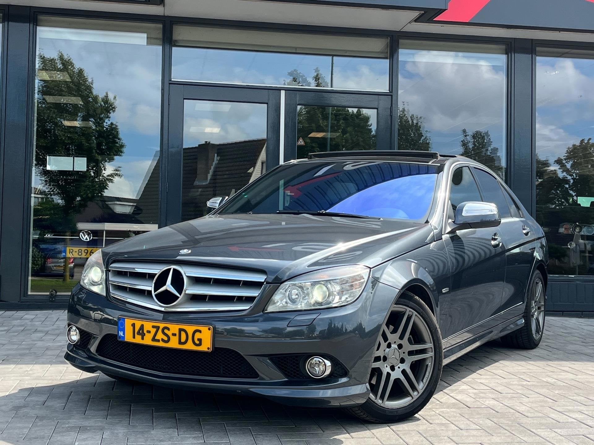Mercedes-Benz C-klasse 230 Avantgarde AMG Pano Leder Navi Na, Automaat, Achterwielaandrijving, 2496 cc, Automatische klimaatregeling