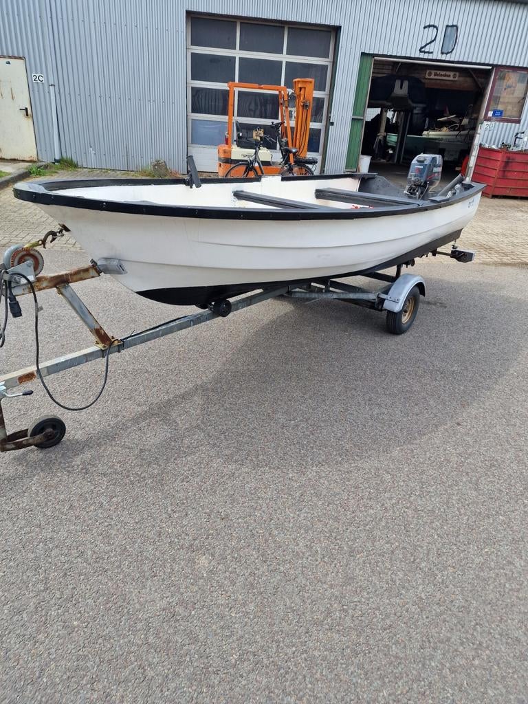 Tekoop visboot/toerboot, Tot 10 pk, Ophalen of Verzenden, Zo goed als nieuw, 3 tot 6 meter