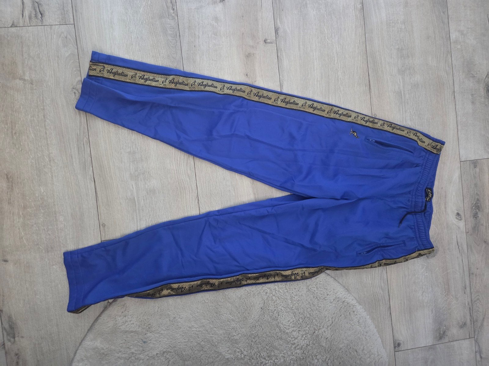 Australian broek blauw met gouden bies - Maat XL, Ophalen, Zo goed als nieuw, Maat 56/58 (XL), Blauw