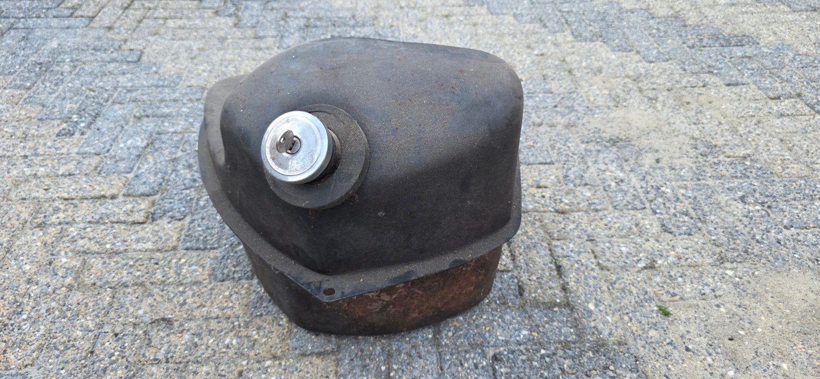 Classic mini benzinetank voor oldtimer of project, Ophalen, Gebruikt, Mini