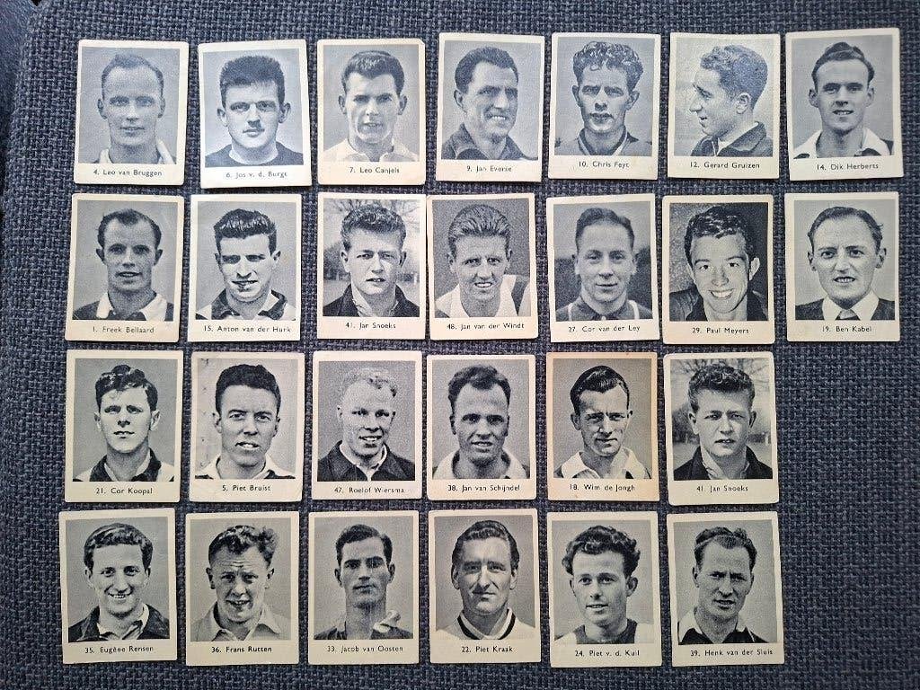 Rizla voetbalplaatjes 26x, Ophalen of Verzenden, Gebruikt, Overige binnenlandse clubs, Poster, Plaatje of Sticker