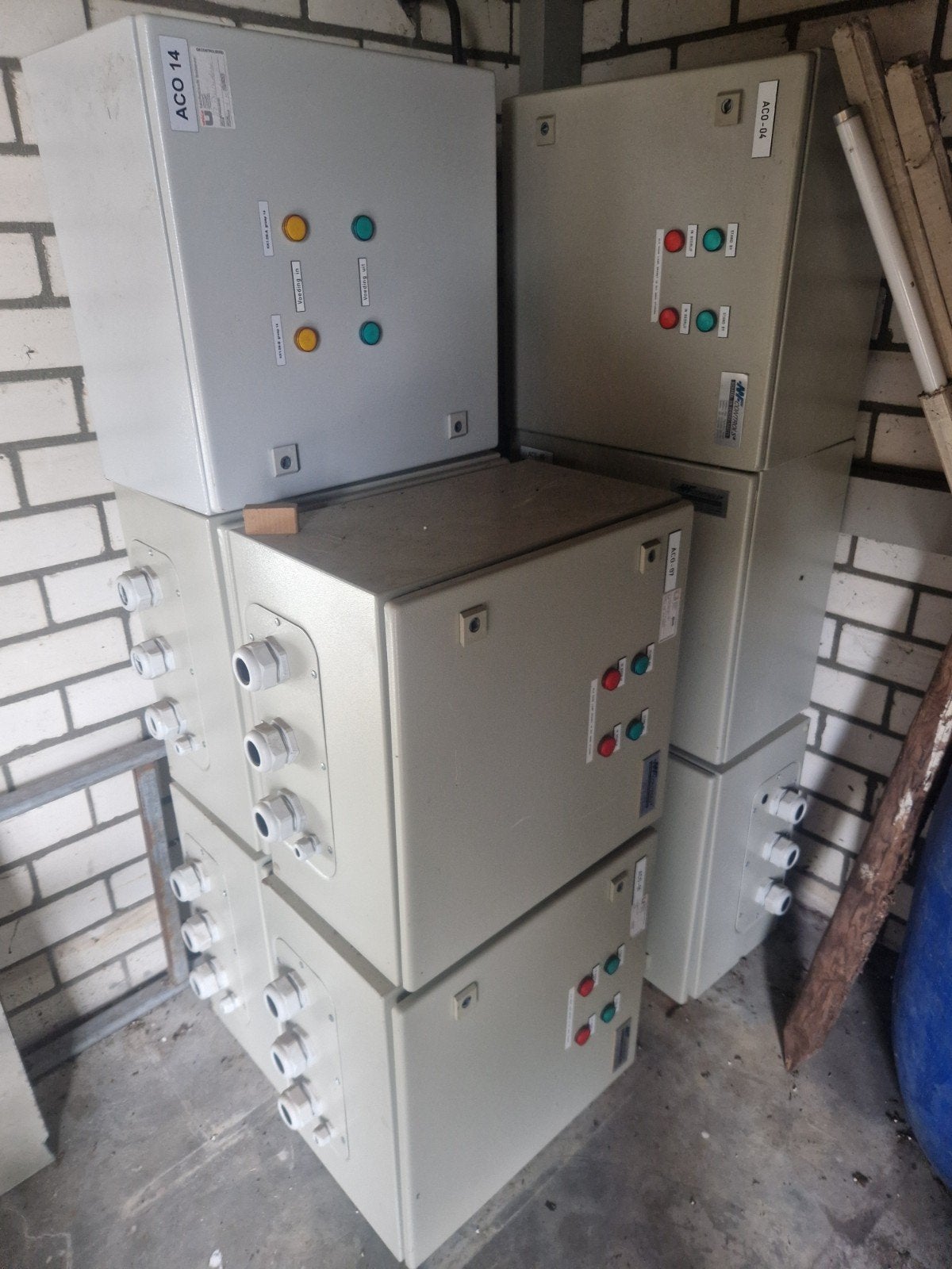 Industriele Electra-/schakelkasten, Ophalen, 50 – 75, Minder dan 50 cm, Gebruikt