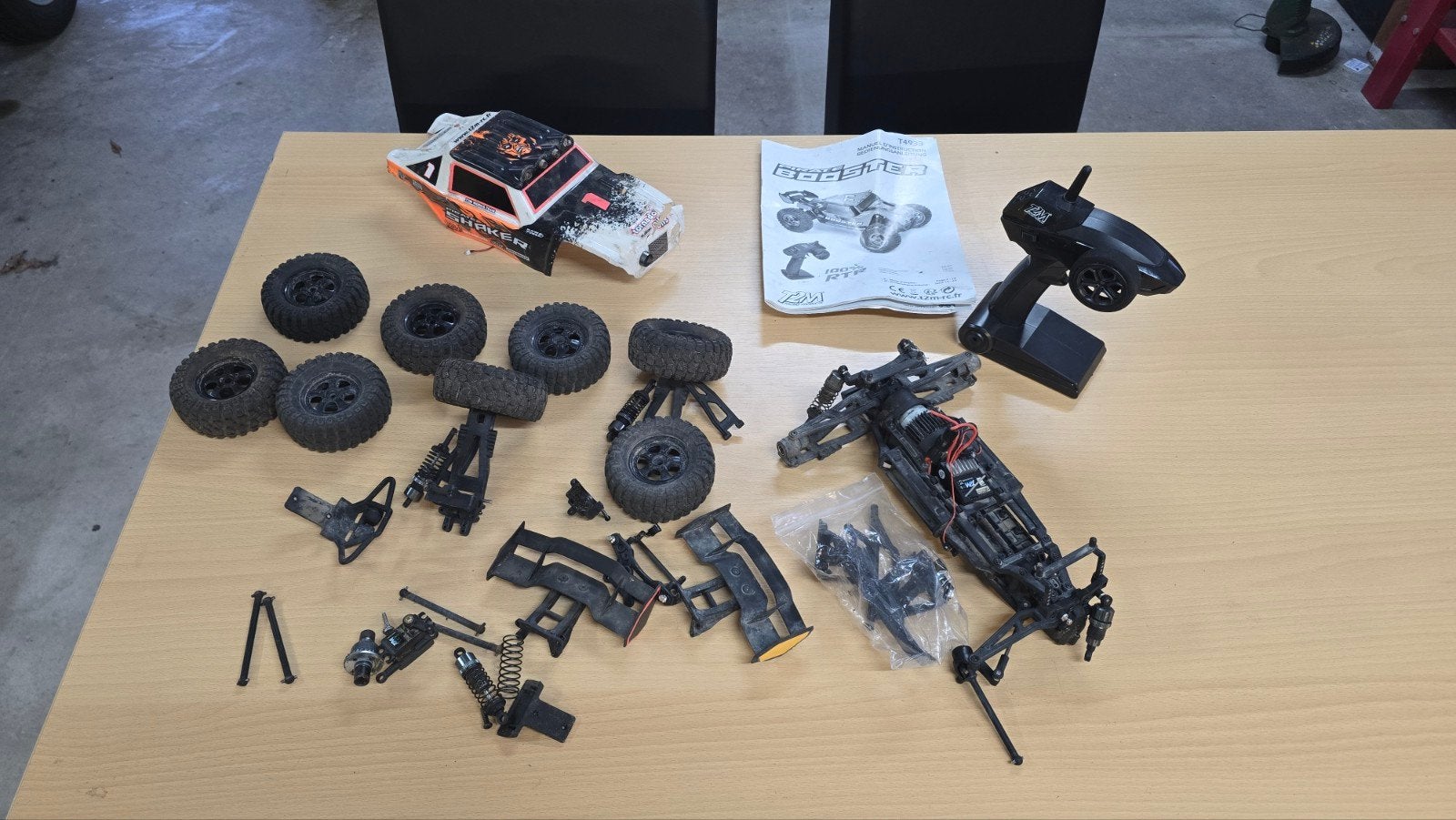 Partij t2m pirate booster rc onderdelen loop sloop, Hobby en Vrije tijd, Modelbouw | Radiografisch | Auto's, Ophalen of Verzenden