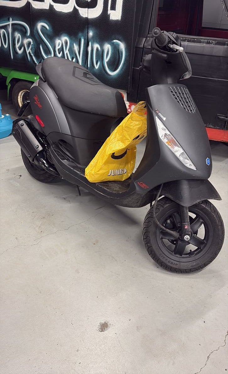 Zip 183cc DD, Ophalen, Zo goed als nieuw, Benzine, Zip