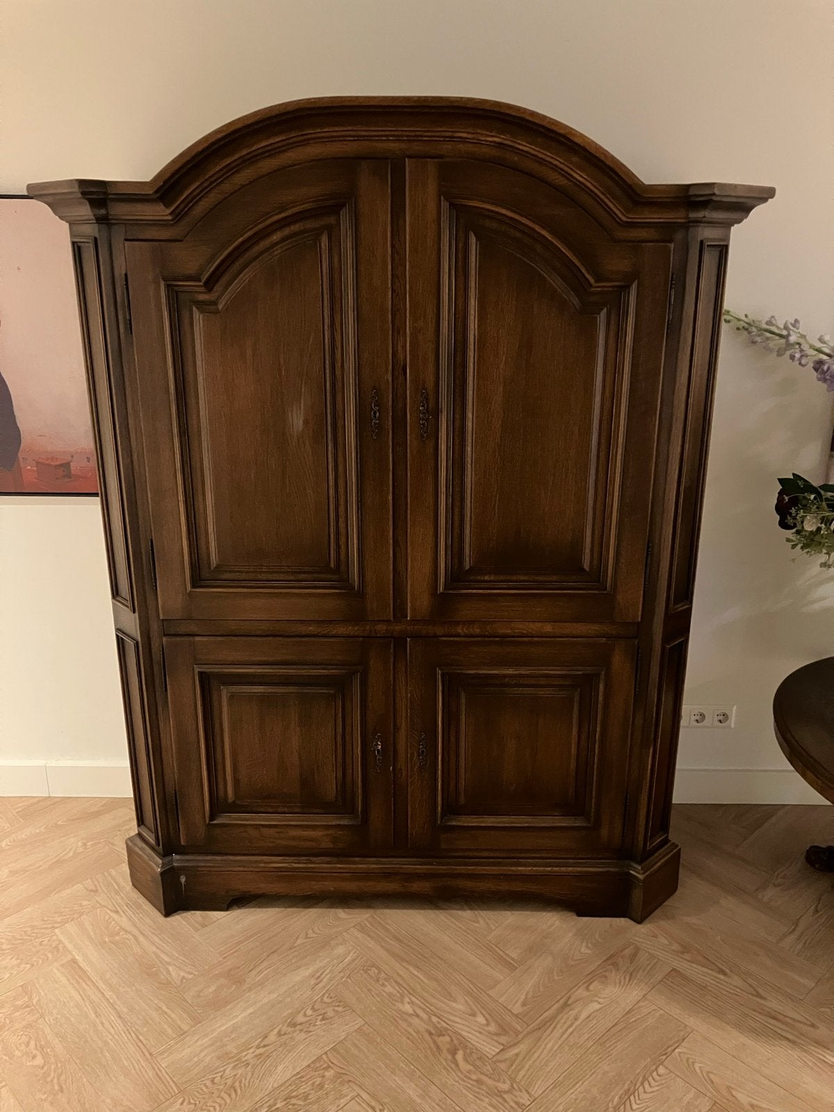 Antieke houten kast met 4 deuren in Amersfoort, Ophalen
