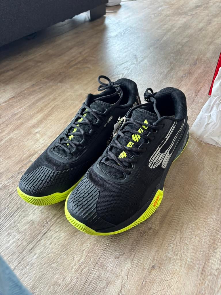 Bullpadel Hack Vibram 25I - padelschoenen maat 43, Ophalen of Verzenden, Nieuw, Padelschoenen