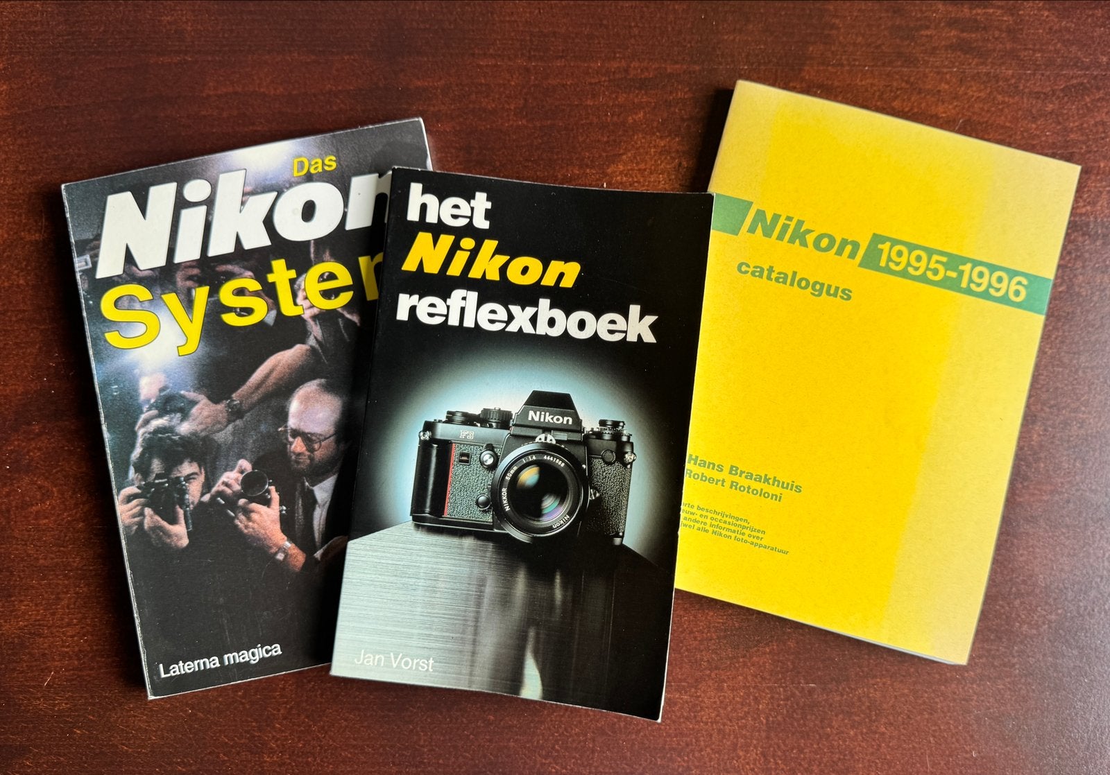Nikon Boeken Collectie: Het Systeem, Reflexboek & Catalogus, Boeken, Ophalen of Verzenden, Gelezen, Fotografie algemeen