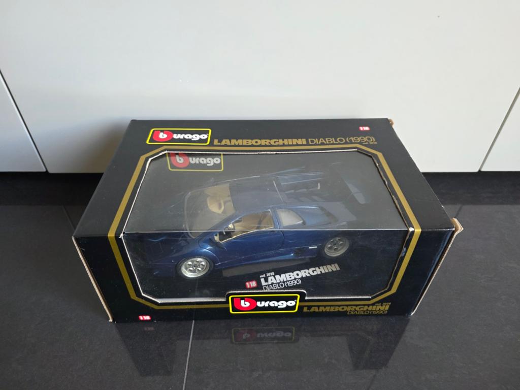 Lamborghini Diablo blauw 1/18 Bburago, Ophalen of Verzenden, Zo goed als nieuw, Auto, Overige merken