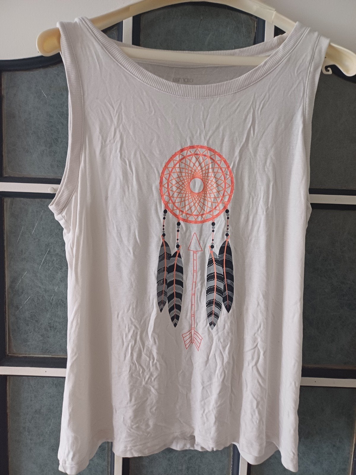 Witte top met oranje / zwarte dromenvanger, maat 44/46, Zwart, Maat 42/44 (L), Zo goed als nieuw, Zonder mouw