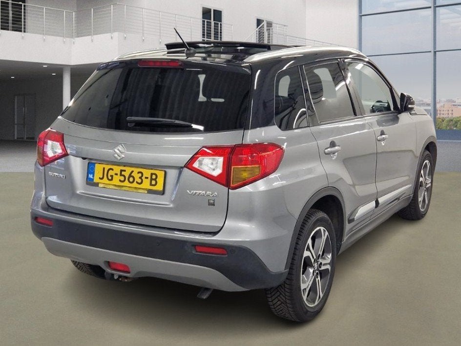Suzuki Vitara 1.6 High Executive Automaat Clima Pano +NAP NL, Auto's, Suzuki, Dealer onderhouden, Gebruikt, Euro 6, 400 kg