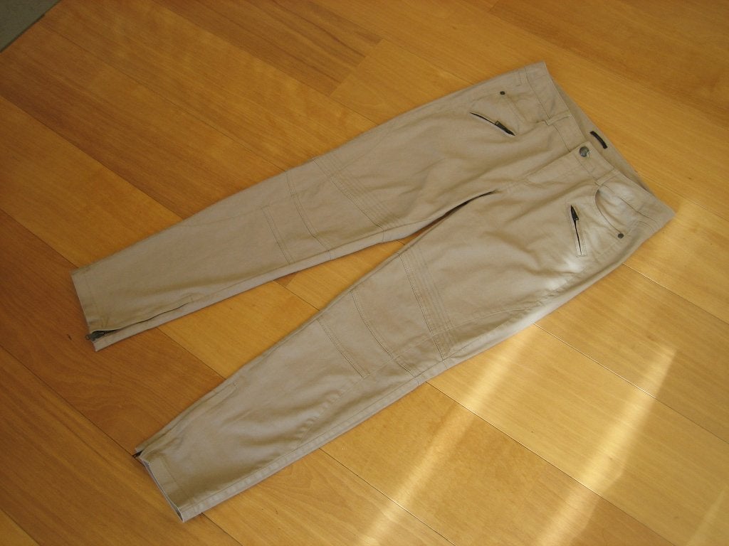 Zeer mooie sportieve naturel broek IKKS maat 30 Snazzeys, Maat 38/40 (M), Verzenden, Beige, Nieuw