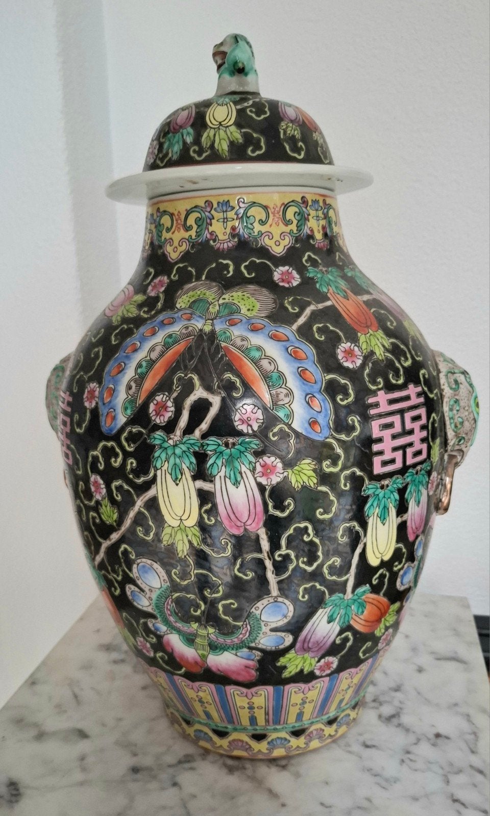Grote Chinese Famille Noire Vaas met Deksel, Antiek en Kunst, Ophalen of Verzenden