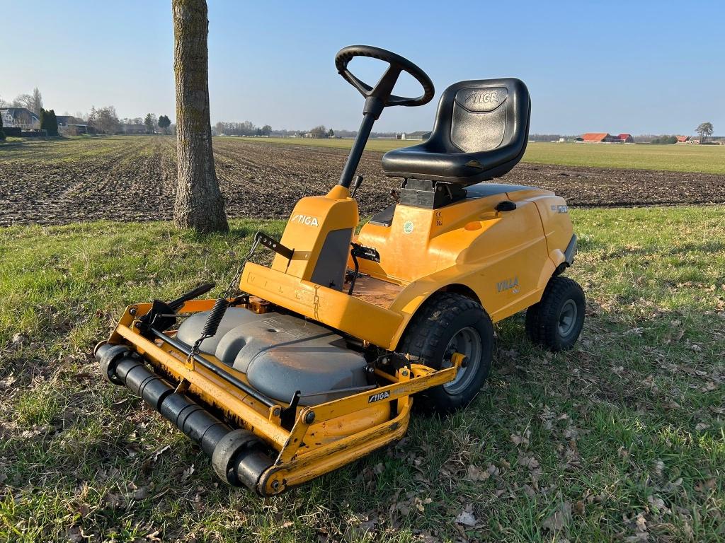 Zitmaaier Stiga Villa Royal, Tuin en Terras, Zitmaaiers, Ophalen, Gebruikt, STIGA, Minder dan 90 cm