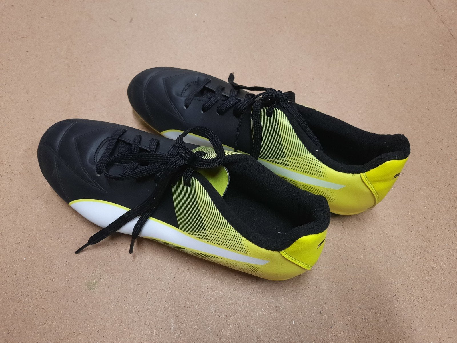 puma voetbalschoenen- mt 46, Ophalen, Nieuw, Overige typen, Overige merken