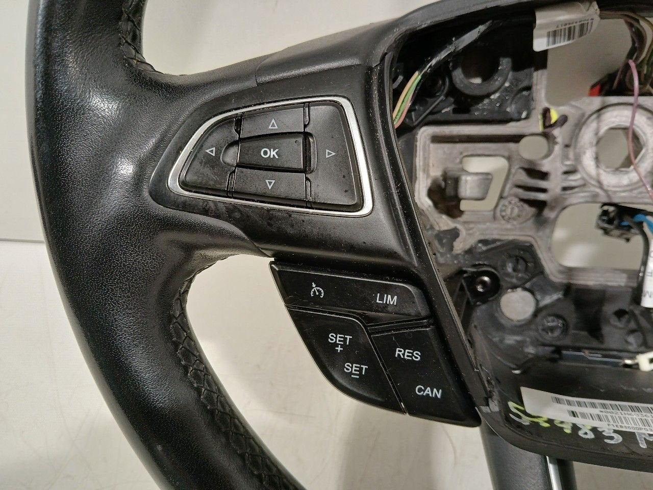 Stuur Ford Focus, Onderdelen@venauto.nl, Van der Ven Autorecycling B.V., Gebruikt, Ettenseweg 76, 4706 PB Roosendaal, The Netherlands