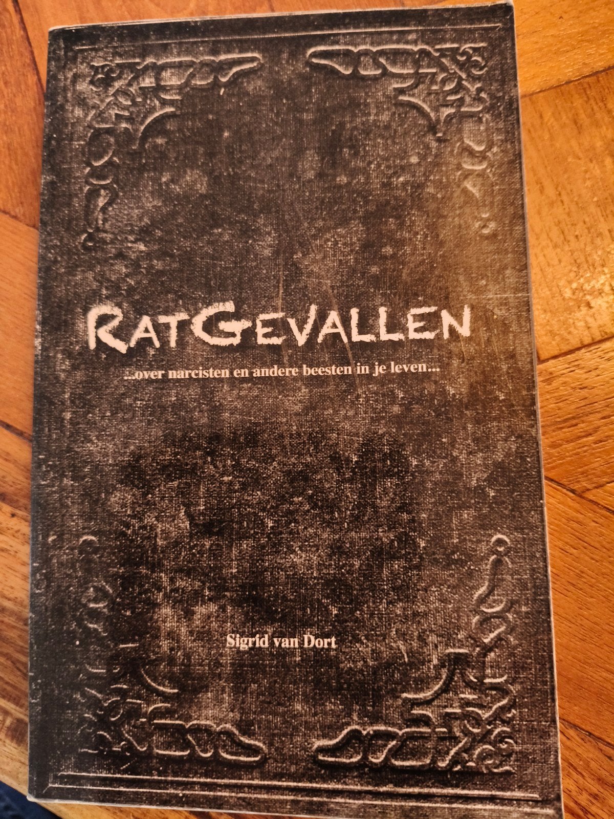 Ratgevallen en Ratgevallen 2.0 - Sigrid van Dort (Zo goed al, Ophalen of Verzenden, Gelezen, Sigrid van Dort, Nederland