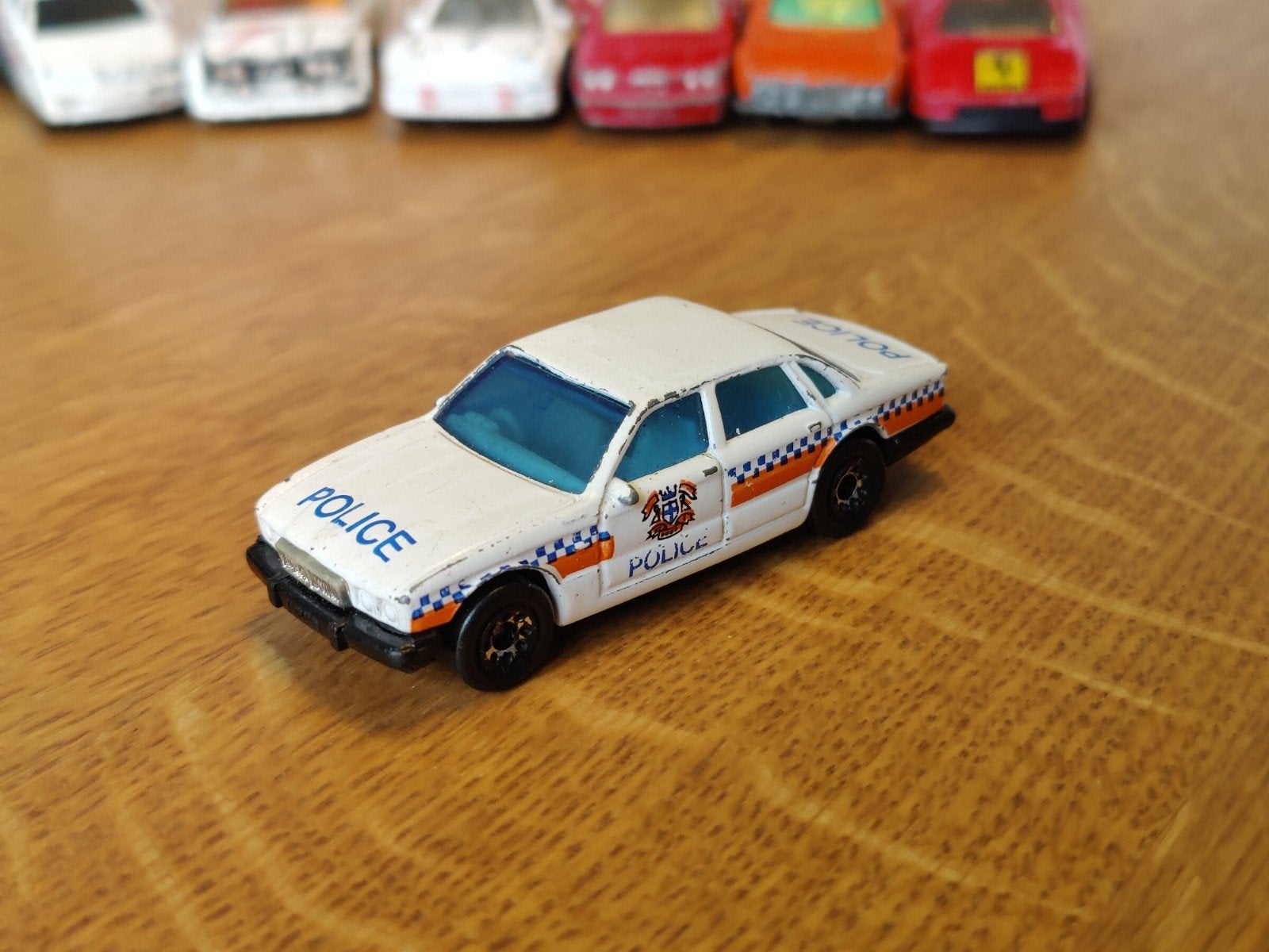 Jaguar XJ6 Police Matchbox, Hobby en Vrije tijd, Modelauto's | Overige schalen, Ophalen of Verzenden, Nieuw