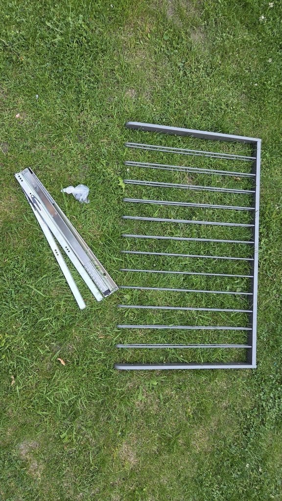 Ikea KOMPLEMENT Uittrekbare broekhanger, donkergrijs,, Ophalen, 50 tot 100 cm, Zo goed als nieuw, Minder dan 100 cm