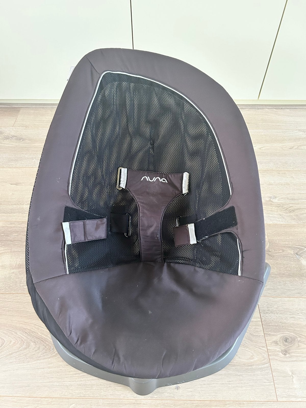 Nuna Leaf Schommelstoel - Comfortabel en Stijlvol, Kinderen en Baby's, Ophalen, Gebruikt