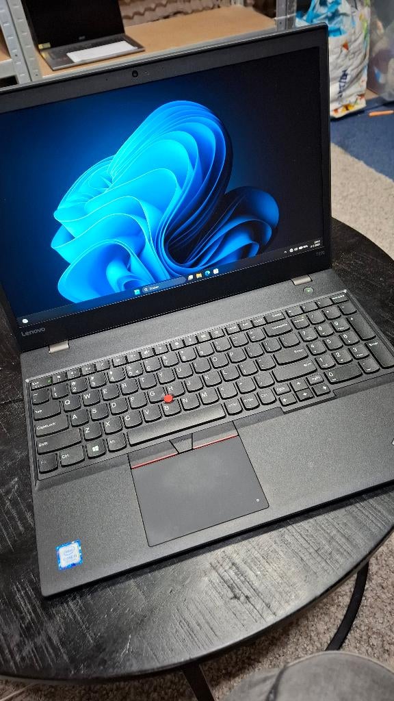 Lenovo ThinkPad T570, Computers en Software, Windows Laptops, Zo goed als nieuw, 15 inch, SSD, 3 tot 4 Ghz, 8 GB, Qwerty, Met videokaart