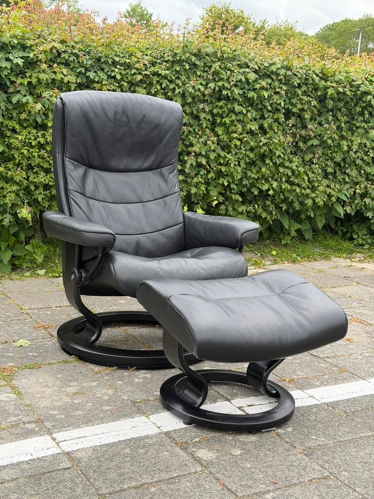 Stressless relax fauteuil met voetenbank, Huis en Inrichting, Fauteuils, Ophalen, Zo goed als nieuw, Minder dan 75 cm, 50 tot 75 cm