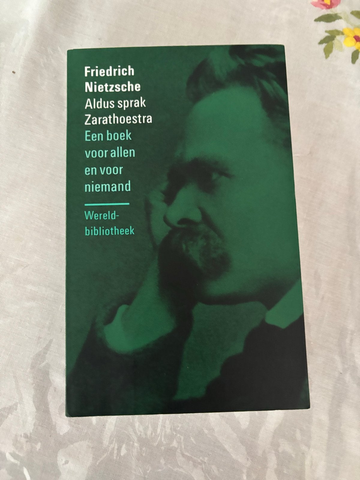 Aldus sprak Zarathoestra - Friedrich Nietzsche, Boeken, Ophalen of Verzenden, Zo goed als nieuw, Europa overig